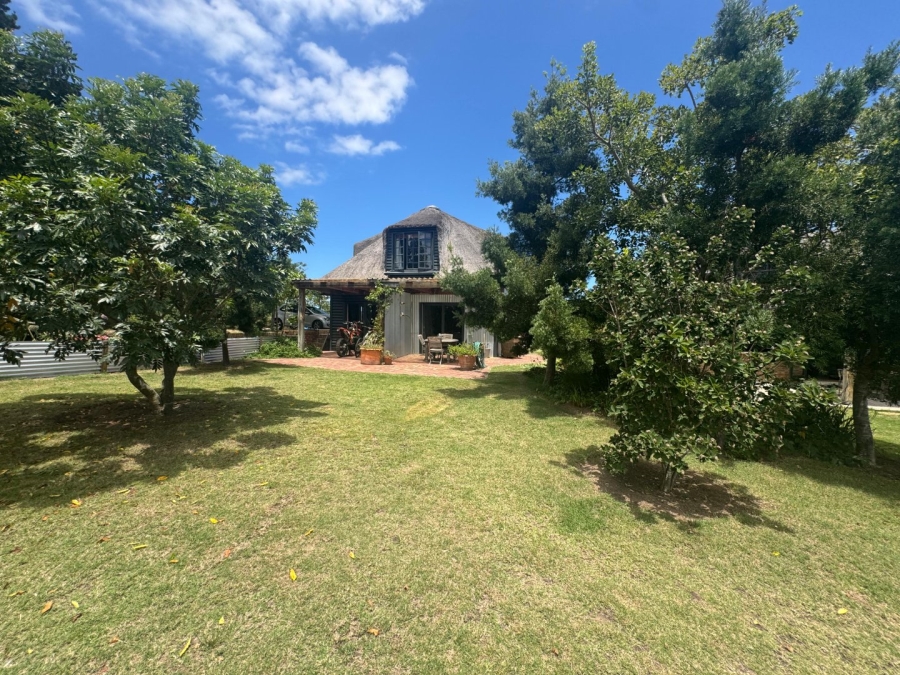 6 Bedroom Property for Sale in Sedgefield Rural Western Cape